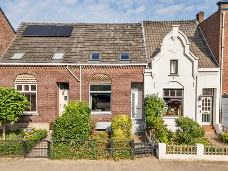 Terraced house for sale: Straelseweg 105, Binnenstad-Noord Venlo