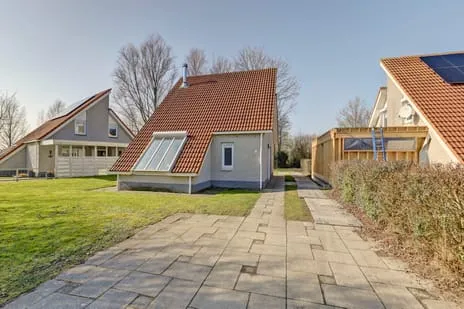 Vrijstaande woning te koop: Strand 42, Scharendijke Scharendijke