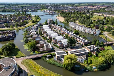 Vrijstaande woning te koop: Strandmeer 2, Meren Houten