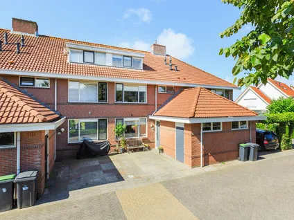 Tussenwoning te koop: Strandplevier 23, Vinkeveld Noord Noordwijk