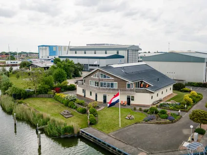 Vrijstaande woning te koop: Strânwei 27, Makkum Makkum