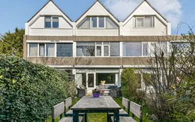 Tussenwoning te koop: Strauss 11, Naaldwijk Centrumgebied Naaldwijk