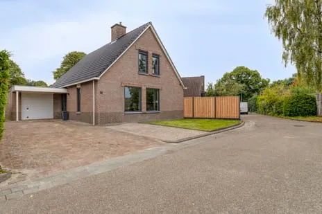 Vrijstaande woning te koop: Strausslaan 14, Zuiderpark Hoogezand