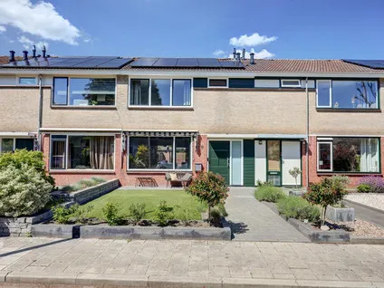 Tussenwoning te koop: Strauszstraat 19, Aalderinkshoek Zuidwest Almelo