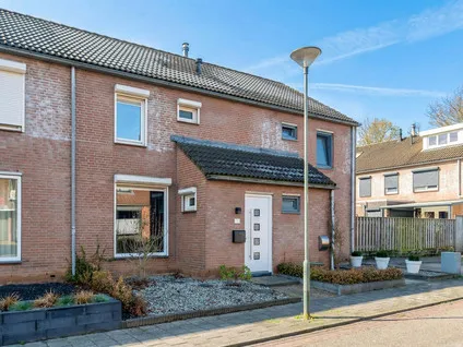 Tussenwoning te koop: Streekstraat 15, Hommert (gedeeltelijk) Amstenrade