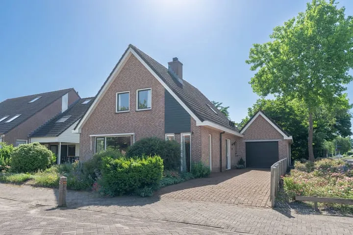 Detached house for sale: Strekel 2, Rozeboom Bovenkarspel