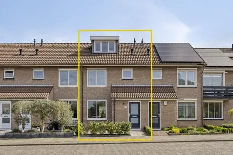 Tussenwoning te koop: Strengen 67, de Noort syde Oudewater