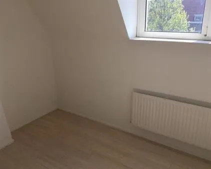 Kamer te huur: Strevelsweg, Bloemhof Rotterdam