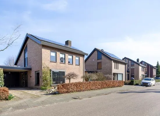 Vrijstaande woning te koop: Stricklaan 1, Schoonstraat Heesch