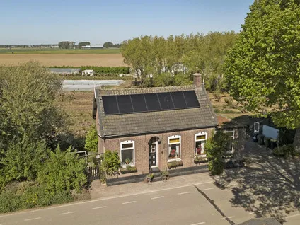 Vrijstaande woning te koop: Strijensedijk 9, Strijen Buitengebied Mookhoek
