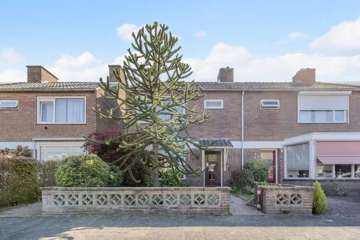 Hoekwoning te koop: Strijenstraat 12, Vijf Eiken Rijen