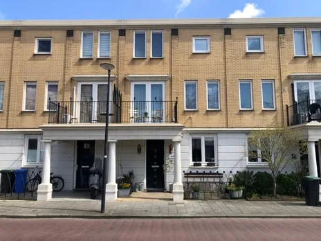 Tussenwoning te koop: Strijplaan 154, Strijp Rijswijk (Zh)