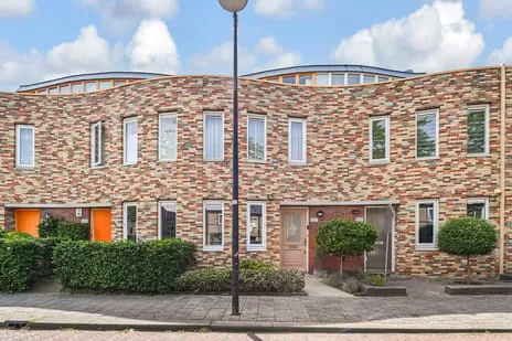 Tussenwoning te koop: Strijplaan 507, Strijp Rijswijk (Zh)
