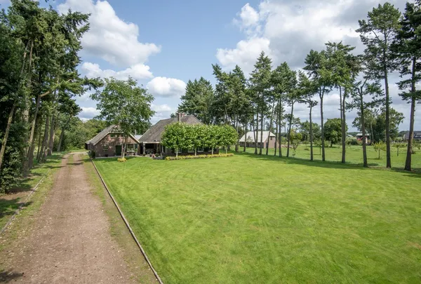 Koopwoning: Stroeërweg 33 in Stroe - €1.440.000 - 385m²