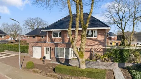 Vrijstaande woning te koop: Stroeërweg 82, Stroe Stroe