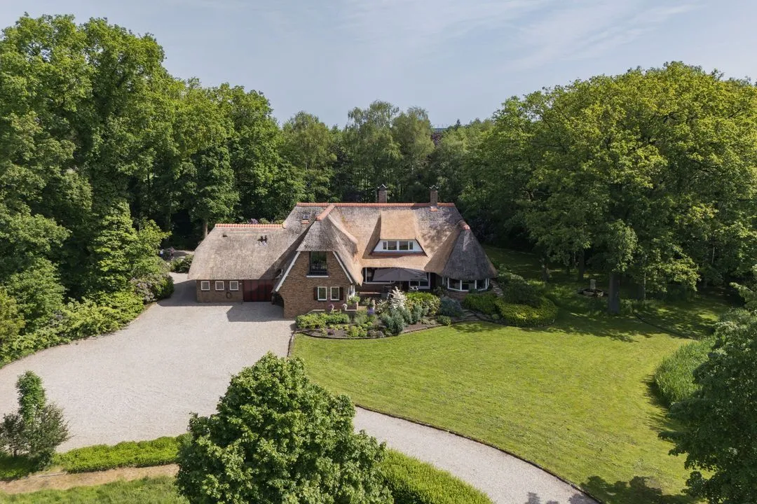 Vrijstaande woning te koop: Strootsweg 390, Enschede