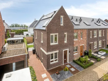Hoekwoning te koop: Struisgras 21, De Beemd Heesch