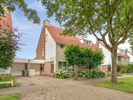 Terraced house for sale: Struweel 34, Tweede woonwijk Zeewolde