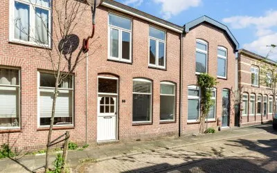 Tussenwoning te koop: Stuartstraat 86, Spoorbuurt Alkmaar