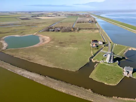 Appartement te koop: Stuifweg 5, Verspreide huizen in de polder Het Noorden Oosterend (Nh)