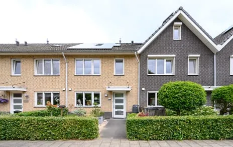 Terraced house for sale: Stuifzand 12, Lombok Eerbeek