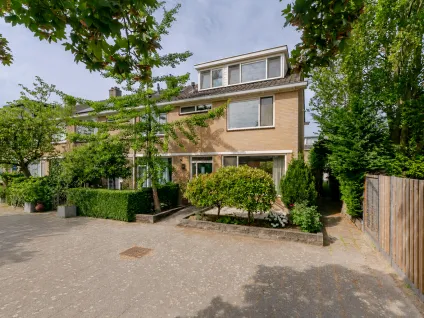 Hoekwoning te koop: Stuivingastraat 17, Het Lage Land Rotterdam