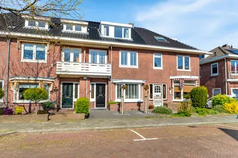 Tussenwoning te koop: Stumphiusstraat 11, Ronde Boogaard Beverwijk
