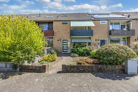 Tussenwoning te koop: Stuurboord 13, Stad en Lande Huizen