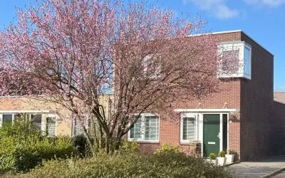 Hoekwoning te koop: Stuurhut 16, De Bogen Nijkerk