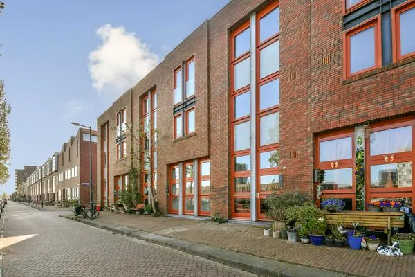 Tussenwoning te koop: Stuurmankade 138, Borneo Amsterdam