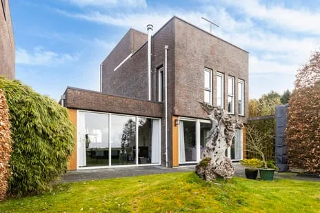 Vrijstaande woning te koop: Suder Stienplaat 125, Zuiderburen Leeuwarden