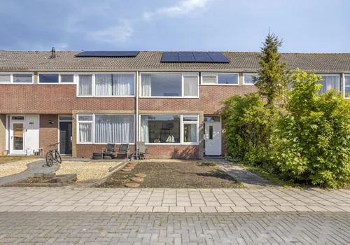 Tussenwoning te koop: Súdterp 15, Kimswerd Kimswerd