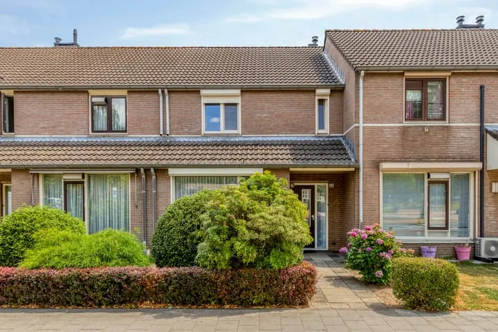 Tussenwoning te koop: Suikerpeerstraat 2D, Vaartbroek Eindhoven