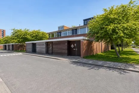 Tussenwoning te koop: Sumatra 71, Azië Purmerend