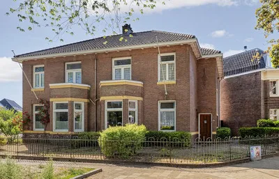 Twee-onder-één-kap te koop: Sumatraplein 24, Galgenveld Nijmegen
