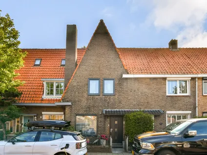 Tussenwoning te koop: Sumatrastraat 12, Buitenlust Oegstgeest