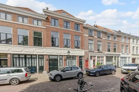 Studio te koop: Sumatrastraat 214A, 'S-Gravenhage