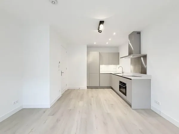 Woning te huur: Sumatrastraat, Amsterdam