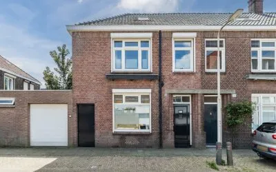 Tussenwoning te koop: Superior de Beerstraat 116, Pastorieklamp West Tilburg