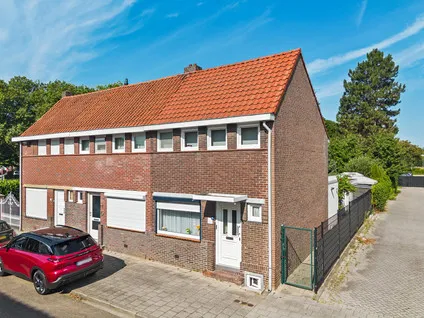 Hoekwoning te koop: Surinamestraat 19, Lindenheuvel Geleen