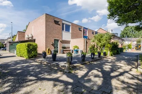 Hoekwoning te koop: Susterenhof 1, De Laar-Oost Arnhem