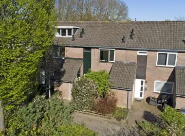 Tussenwoning te koop: Susterenhof 55, De Laar-Oost Arnhem
