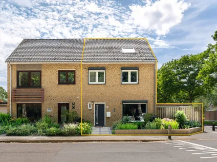Twee-onder-één-kap te koop: Suttnerstraat 11, Nieuwdorp Stein