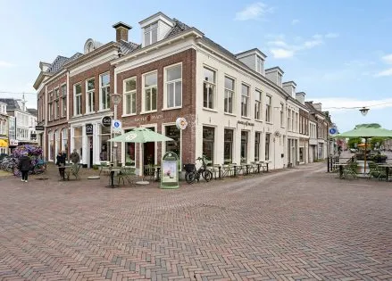 Appartement te koop: Suupmarkt 1, Sneek binnen de grachten Sneek