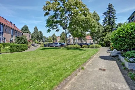 Tussenwoning te koop: Suze Groeneweg-erf 397, Suze Groeneweg-erf en omgeving Dordrecht