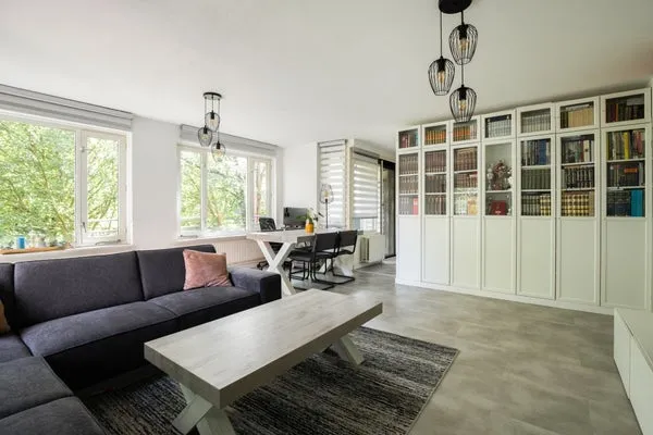 Woning te huur: Suze Groenewegplantsoen 67A, Eendrachtspark Amsterdam