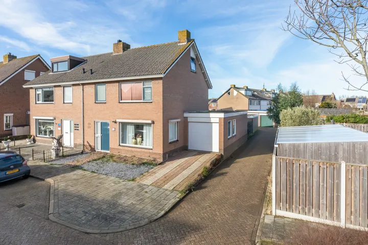 Hoekwoning te koop: Swaalingestraat 15, Zoutelande
