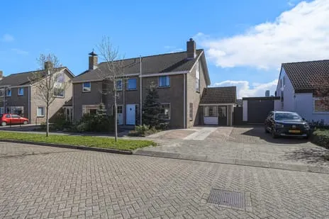 Semi-detached for sale: Swaalingestraat 91, Zoutelande Zoutelande