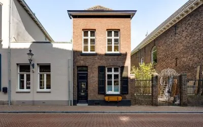 Twee-onder-één-kap te koop: Swalmerstraat 63, Binnenstad Roermond
