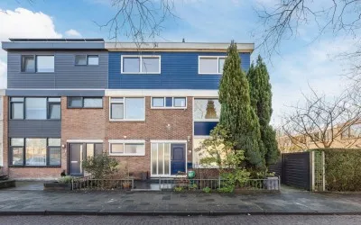 Hoekwoning te koop: Swammerdamstraat 11, Lage Weide Vlaardingen